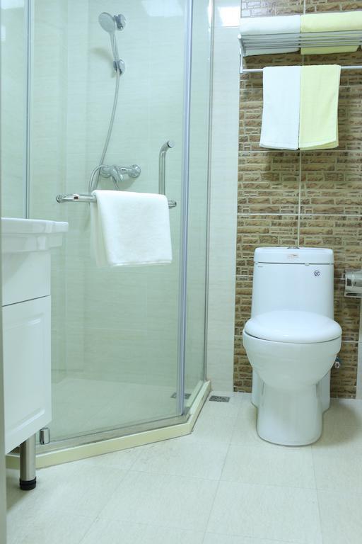 Qingdao Fu Yong Hotel 객실 사진